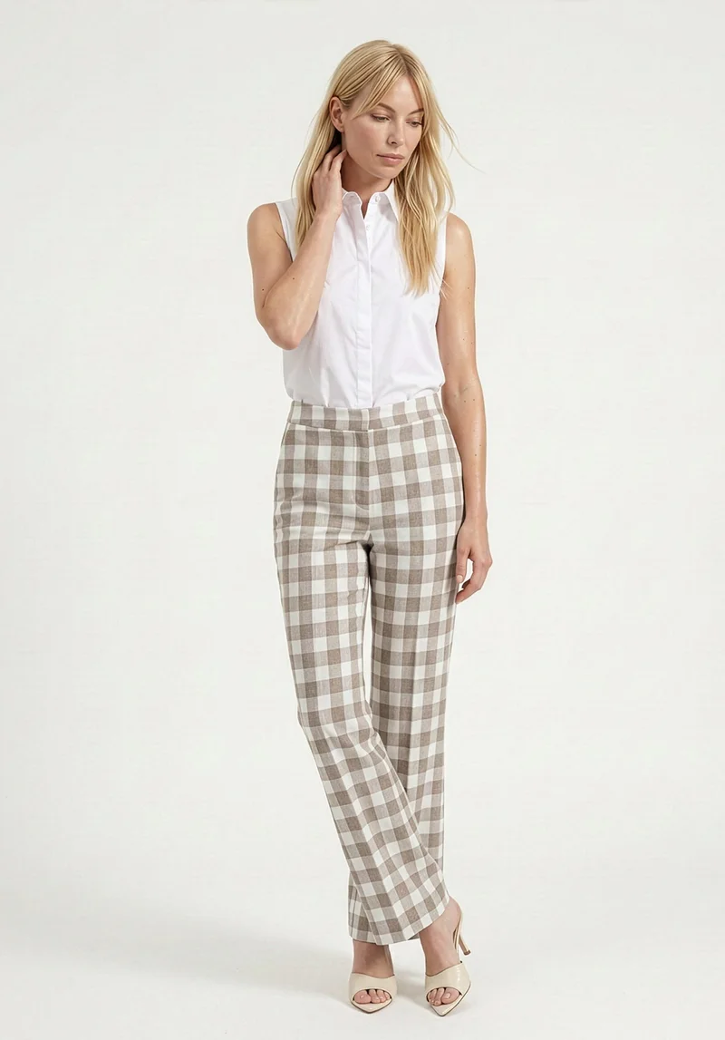 ليلي وليونيل Oatley Check Trouser in Brown
