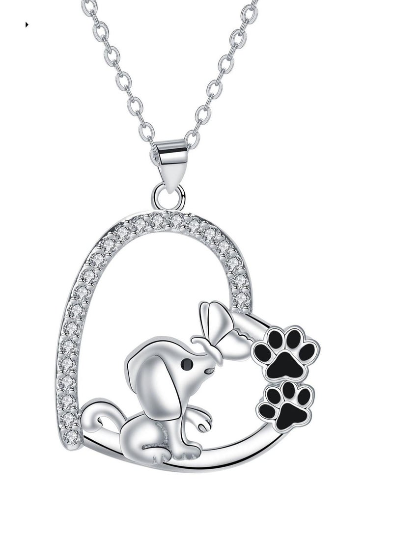 Elegant Loving Heart Necklace Vintage Women's Necklaces - Image 2