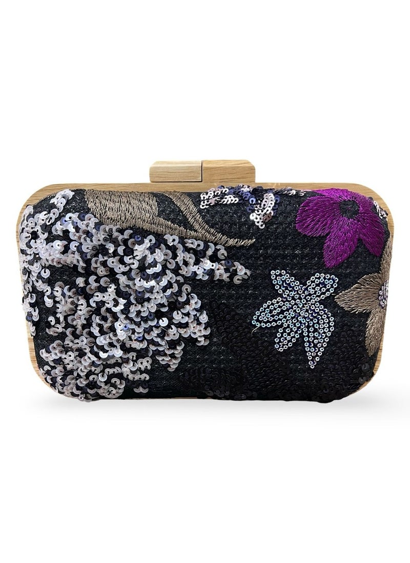 Vbranda - This is a beautifully crafted rectangular clutch with a light natural wood frame VS-42-BLACK - Image 1