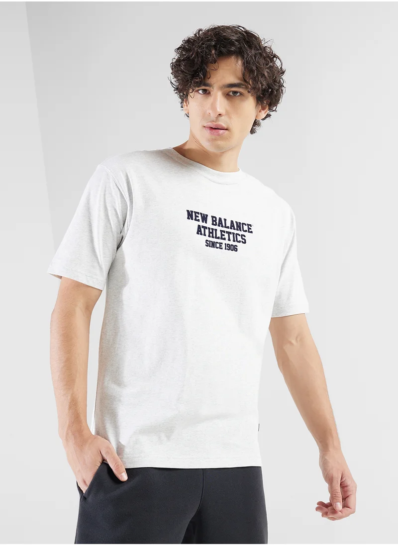 نيو بالانس Varsity Graphic T-Shirt