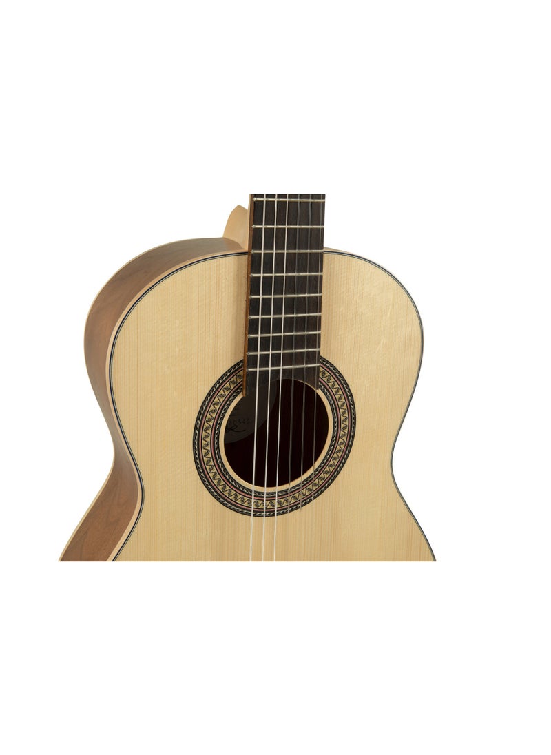 Manuel Rodríguez ECOLOGÍA E-57 3/4 Classical Guitar – Solid Spruce Top, Walnut Back, Eco-Friendly Build  - Image 4