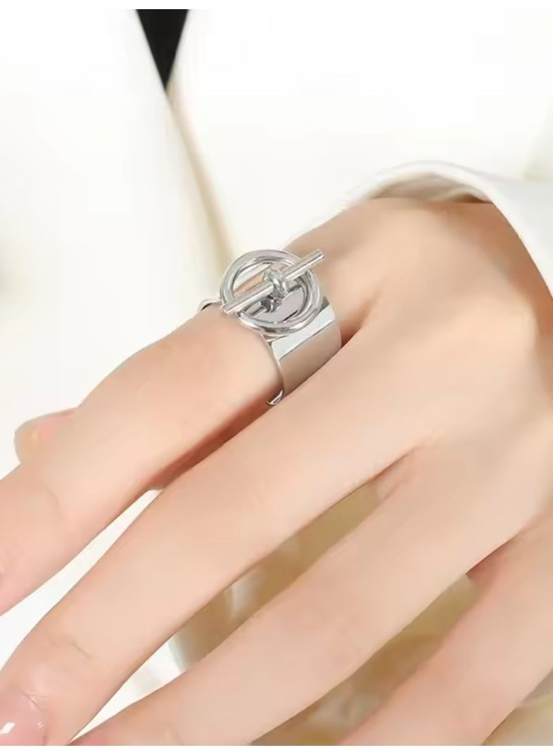 Casual collection Stylish & High Quality Stainless Steel Silver Plated Ring For Women One Size - Image 1