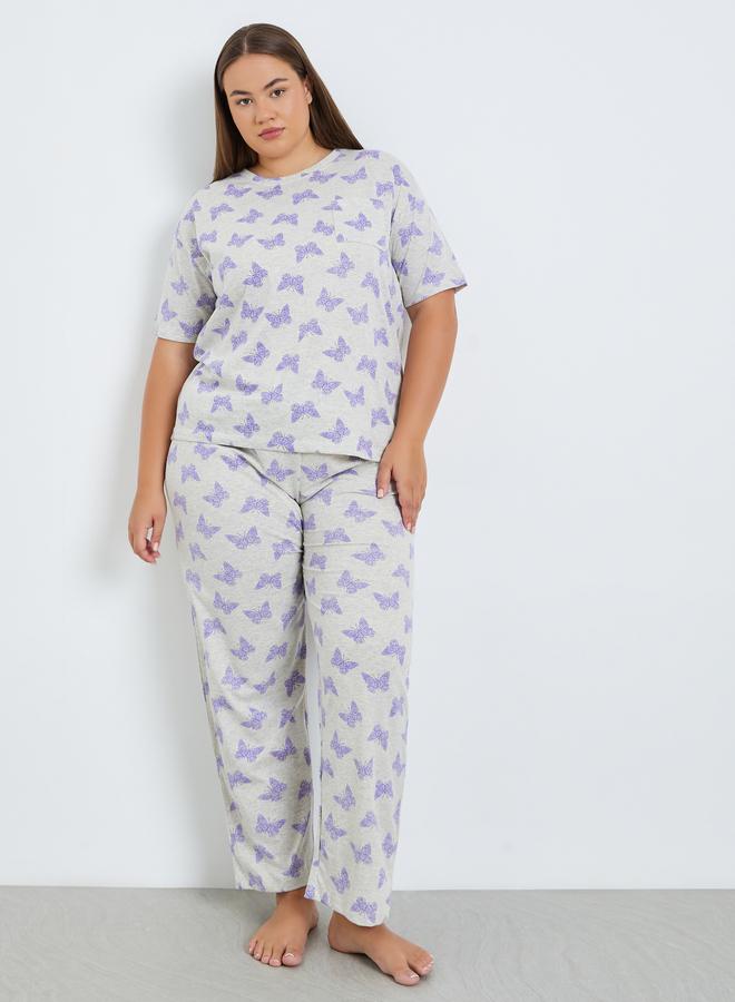 Styli Plus Size Cream Printed T-Shirt and Pyjama Set - Image 1