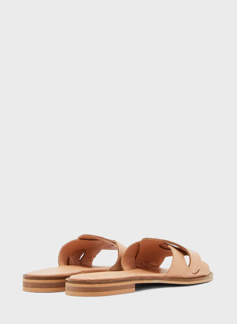 ELLA Leather Flat Sandal