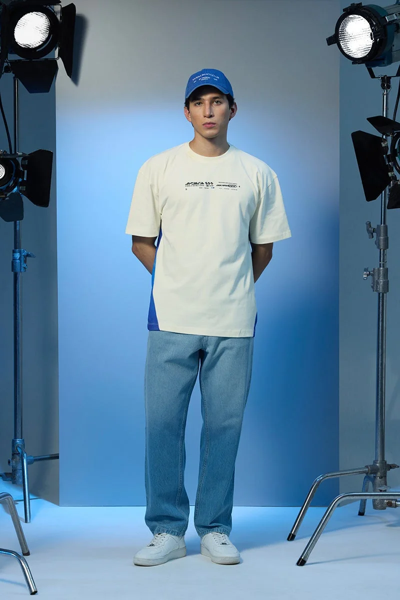 سنيتش تيشيرت فضفاض بنقوش نجوم في عالم الأحلام