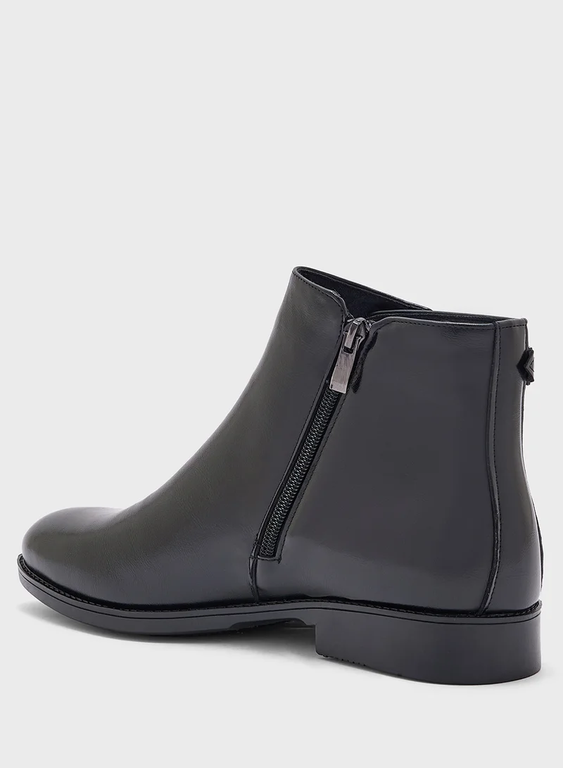 Robert Wood Buckle Detail Formal Pull On Boots