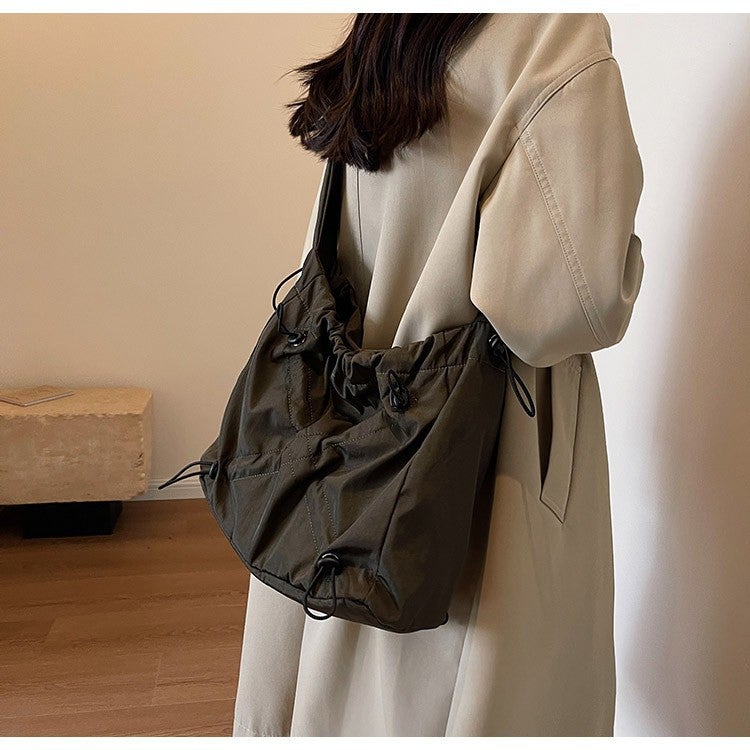 Fashion Commuter Large Capacity Solid Color Tote Bag Women'S 2024 New High-End Texture Shoulder Crossbody Bag - Image 5