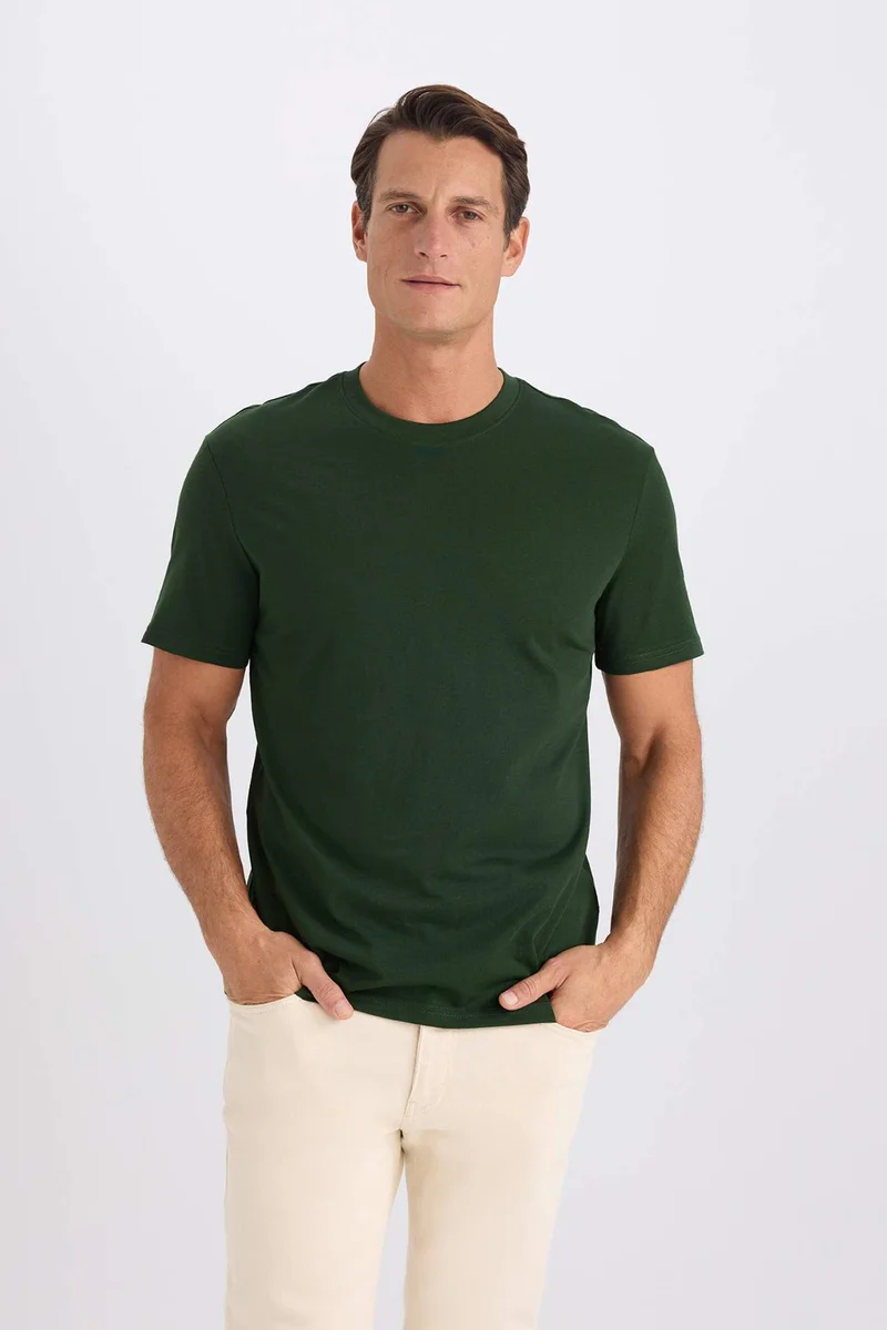 ديفاكتو New Regular Fit Crew Neck Basic Short Sleeve T-Shirt