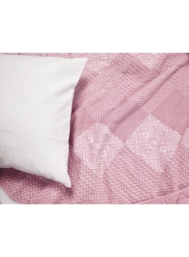 السرعوف الذهبية طقم لحاف جولد مانتيس القطني المغسول بالحجر - غطاء سرير فائق النعومة مصنوع من القطن بنسبة 100% بملمس عتيق - لحاف خفيف الوزن وجيد التهوية مناسب لجميع المواسم - متوفر بمقاسات كينج (وردي مرجاني، كينج) - Image 5