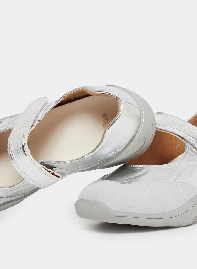 Styli Styli Women Silver Square Toe Shoes