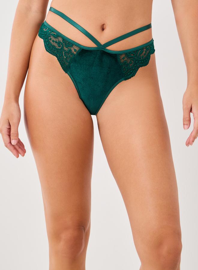 Styli Styli Lace Cut and Sew Panel Non-Padded Wired Bra and Briefs Set  - Image 4