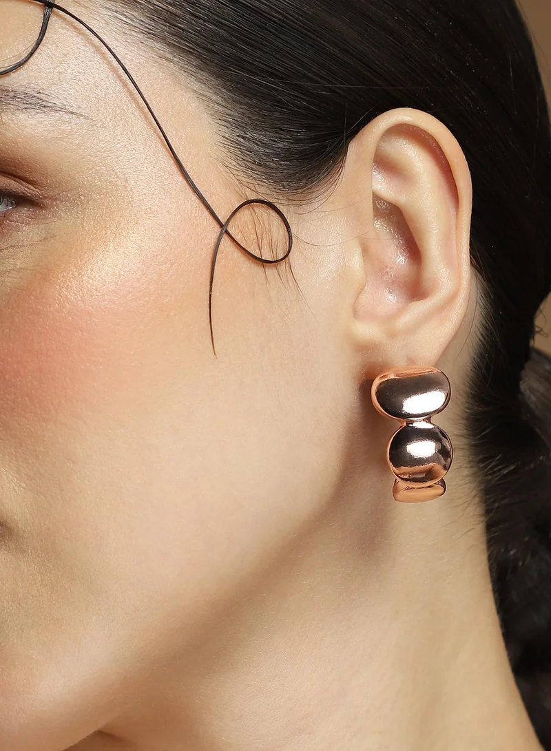 سوهي أقراط دائرية للنساء بلون وردي من خليط معدني بإغلاق ضاغط