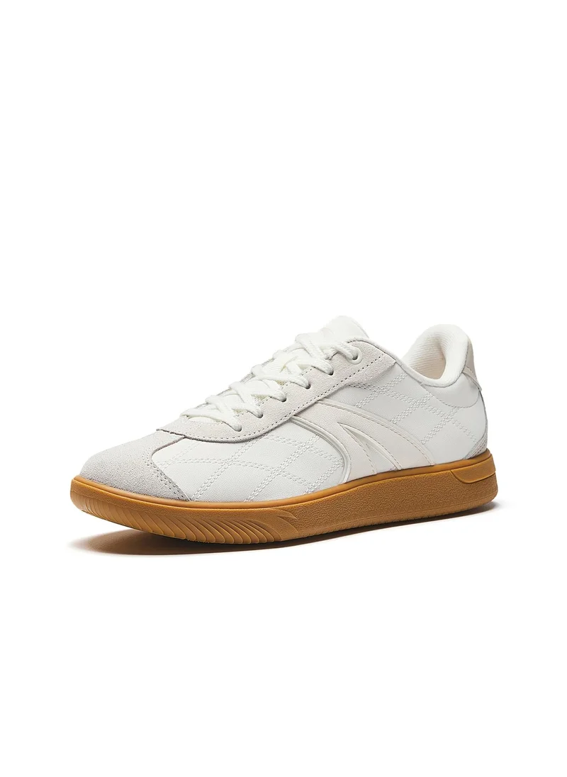ANTA TT BERLIN | Trendy Sneakers with Retro Design