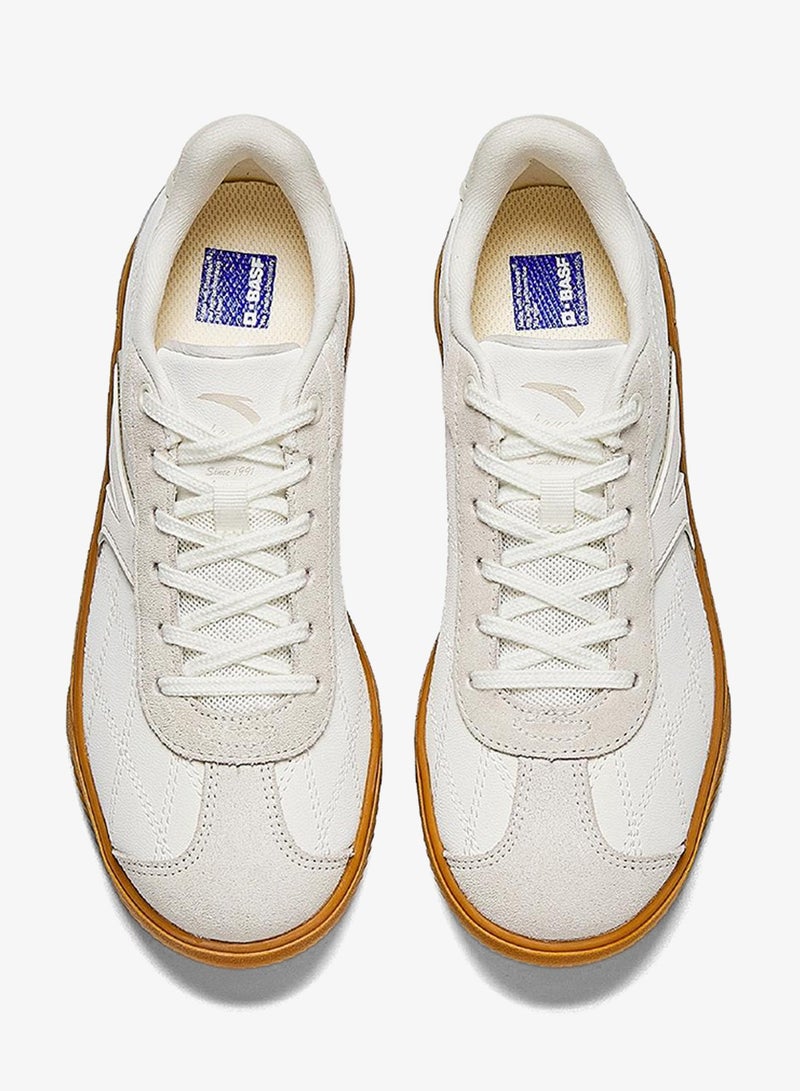 ANTA TT BERLIN | Trendy Sneakers with Retro Design - Image 3