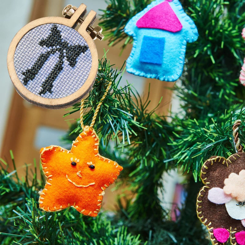 Jetec حلقة تطريز صغيرة قابلة للتعديل، حلقة دائرية خشبية، حلقة تطريز كروس ستش، مجموعة دائرية للتطريز للفنون والحرف اليدوية، خياطة وزينة (20 قطعة، 1.2 × 1 بوصة) - Image 5