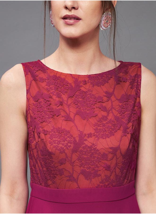 Miss Chase Floral Mesh Insert A-Line Maxi Dress by Styli  - Image 4