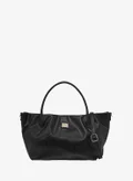 فلورا بيلا من شو إكسبرس BLACK
