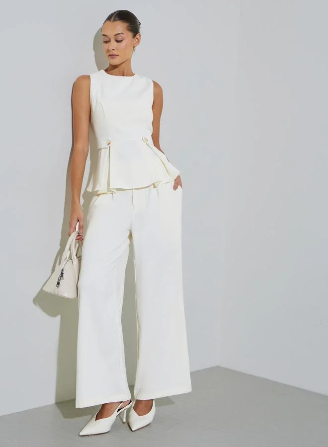 ستايلي Off White Solid Pleated Wide Leg Pants