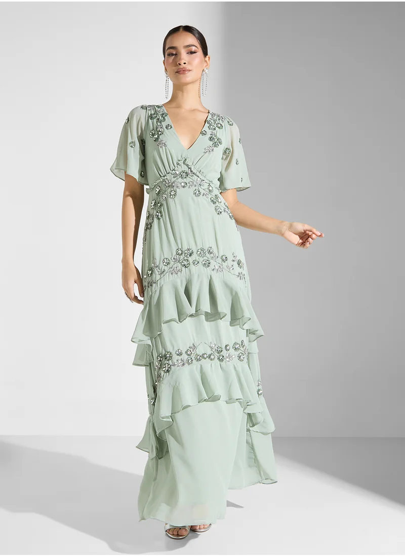 مايا Floral V-Neck Tiered Maxi Dress