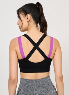 Styli Contrast Cross Back Strap Sports Bra  - Image 4
