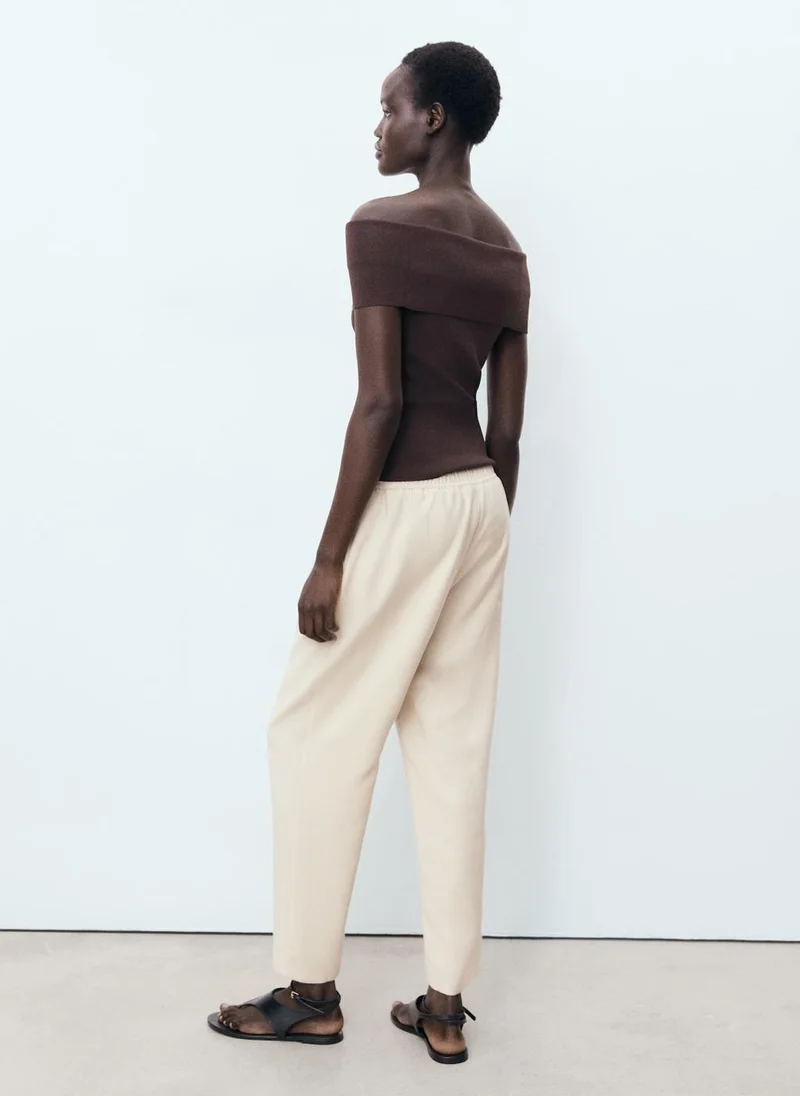 مانجو High Waist Wide Leg Trousers