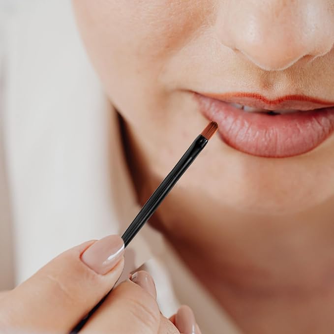 Uonlytech أونيليتيك 100 قطعة من أعواد الشفاه القابلة للاستخدام لمرة واحدة فرش شفاه متعددة الوظائف فرشاة تلوين أحمر الشفاه أدوات لمستحضرات التجميل - Image 5