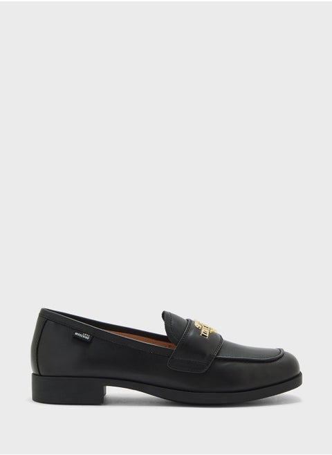 Close Toe Moccasins