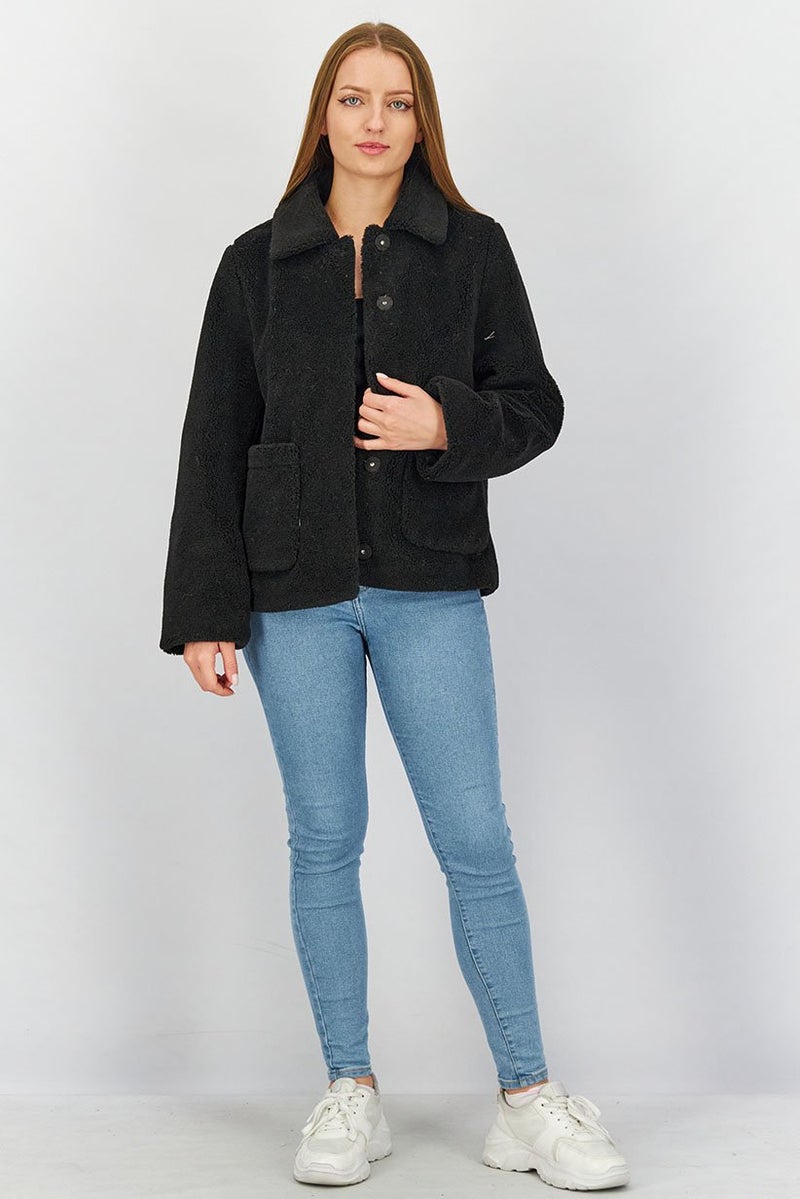 Rebecca Minkoff جاكيت نسائي من الفرو الصناعي بأكمام طويلة، أسود - Image 4