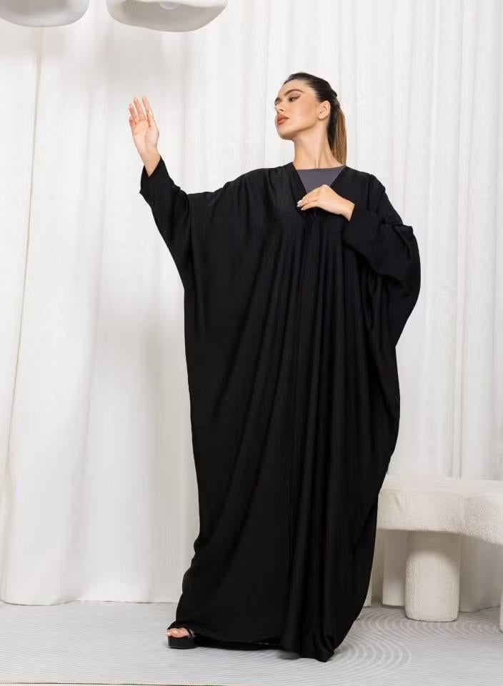 Nikias Black Plain Bahraini Cut Abaya - Image 1