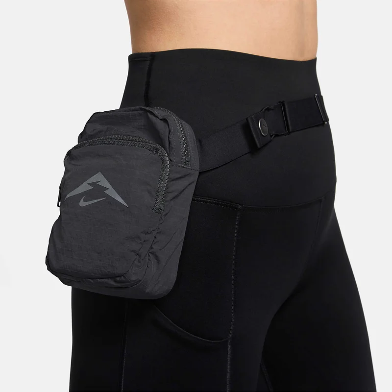 Nike black Women's Trail Go 7/8 Running Leggings for Women | Best Price UAE
