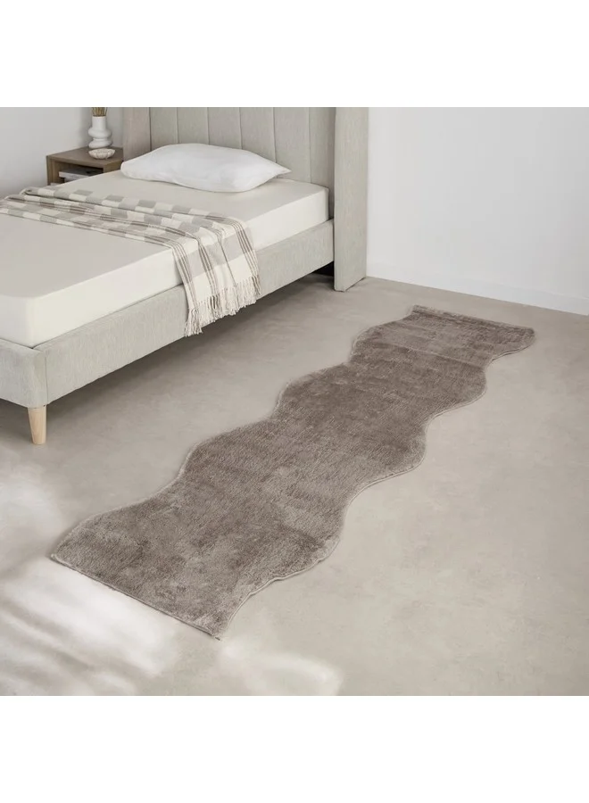 هوم بوكس Faux Rabbit Fur Shaped Rug 70 x 230 cm