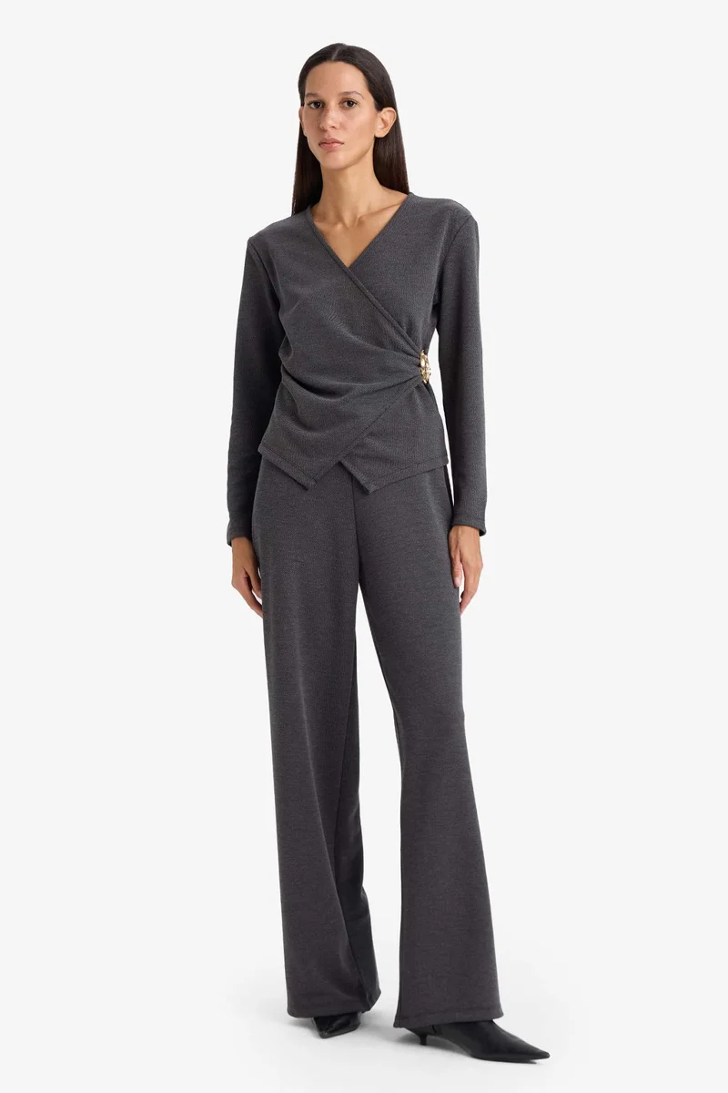 ديفاكتو Wide Leg Trousers