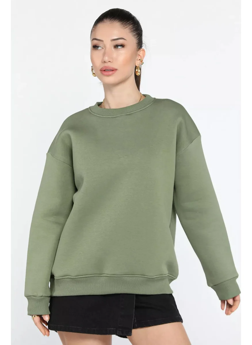 Gülseli Women's Three Thread Raised Crew Neck Sweatshirt