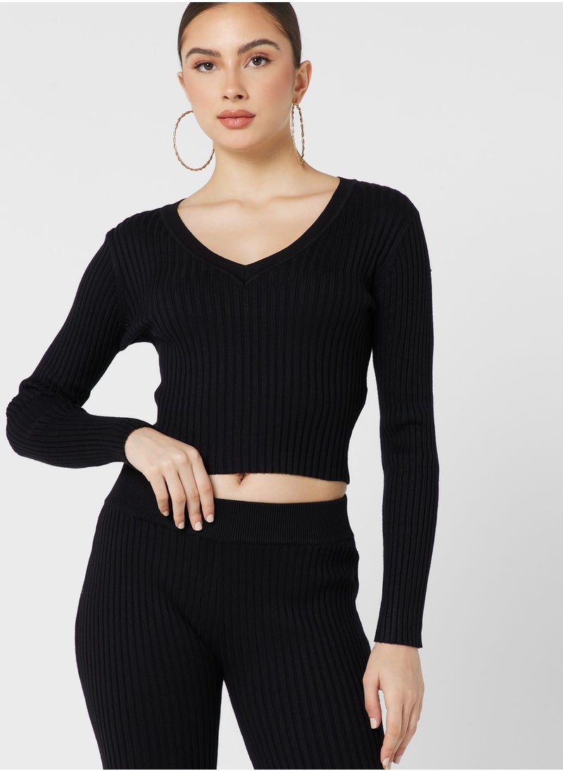 GLAMOROUS - V-Neck Knitted Top - Image 1