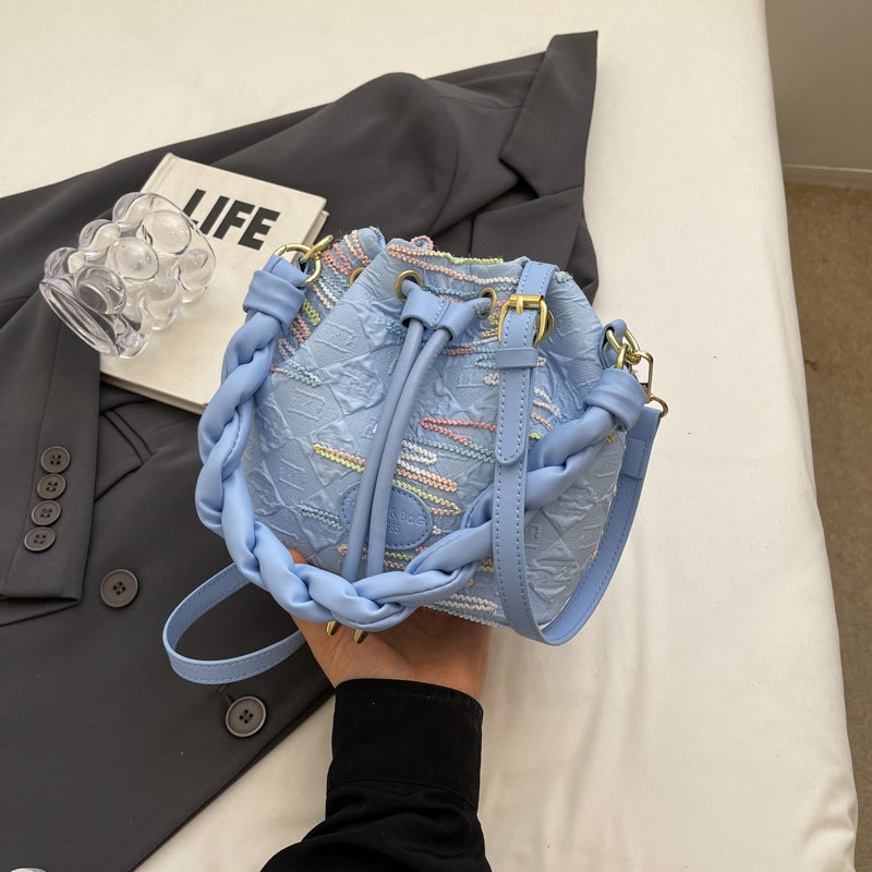 Casual Versatile Ins Nylon Cloth Bag Women'S Arrival Popular Popular Crossbody Bag Fashionable Super Fire Bucket Bag - Image 1