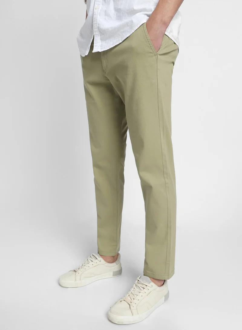 Dennis Lingo Regular Fit Moss Green Chinos Pants For Men