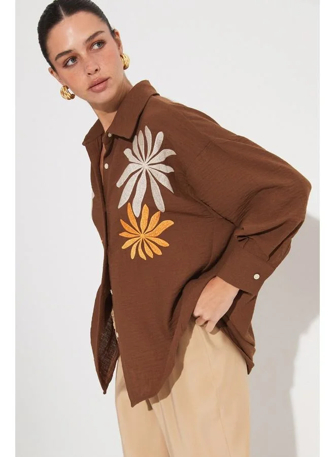 جون June Loose Fit Embroidery Detailed Shirt Brown