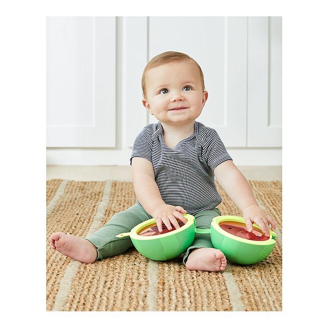 Skip Hop Farmstand Rattle Melon Drum - Musical Toy for Babies, Easy Grip, 2-in-1 Crawl Ball Function, 6+ Months - Image 3