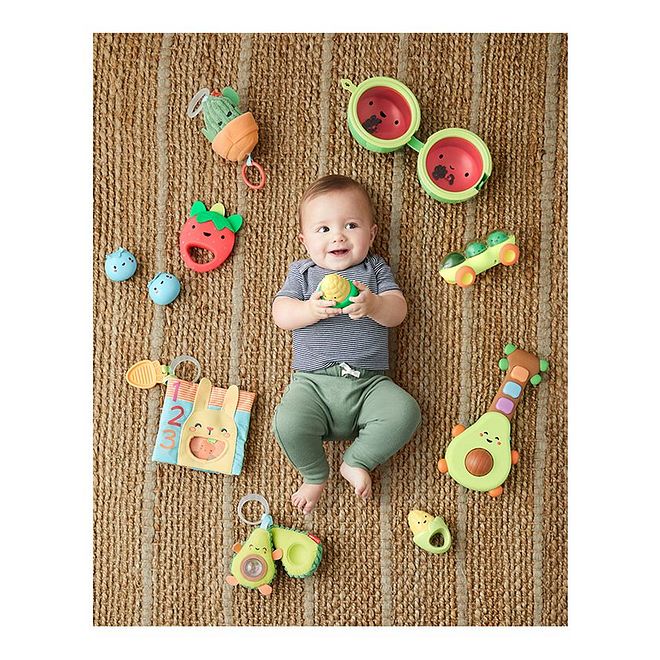 Skip Hop Farmstand Rattle Melon Drum - Musical Toy for Babies, Easy Grip, 2-in-1 Crawl Ball Function, 6+ Months - Image 4