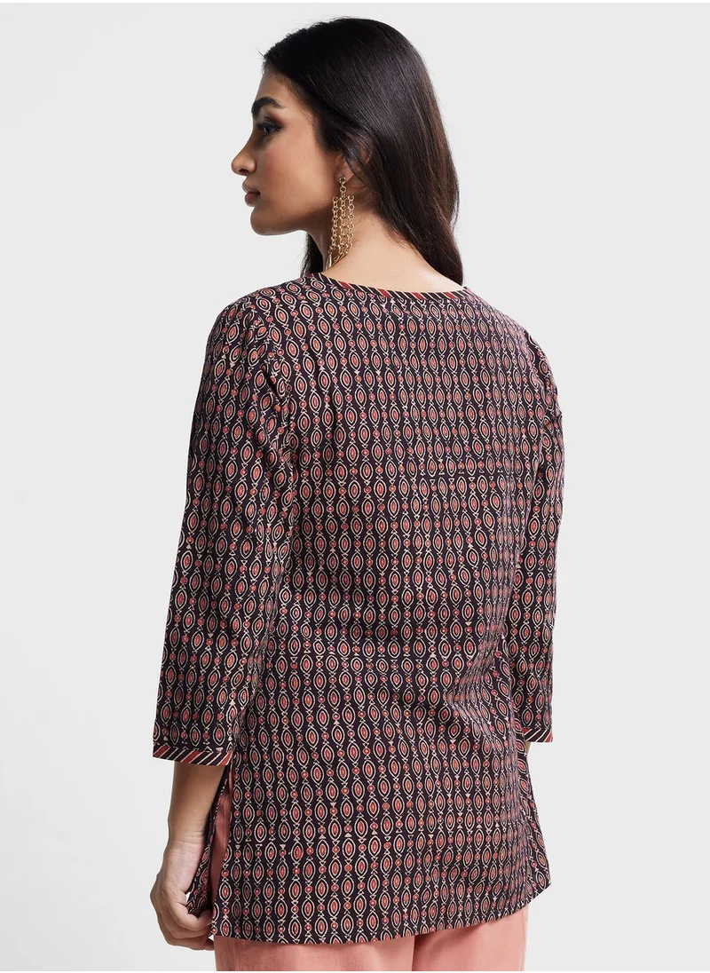 فاب انديا V-Neck Printed Short Kurta