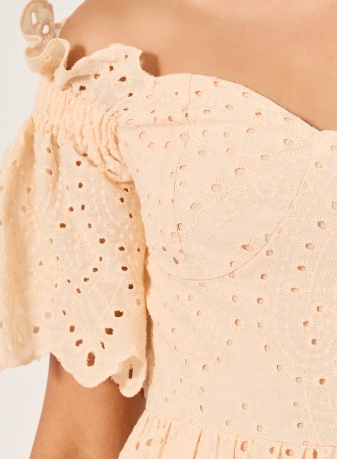 Styli Schiffli Off Shoulder A-Line Midi Dress - Image 4