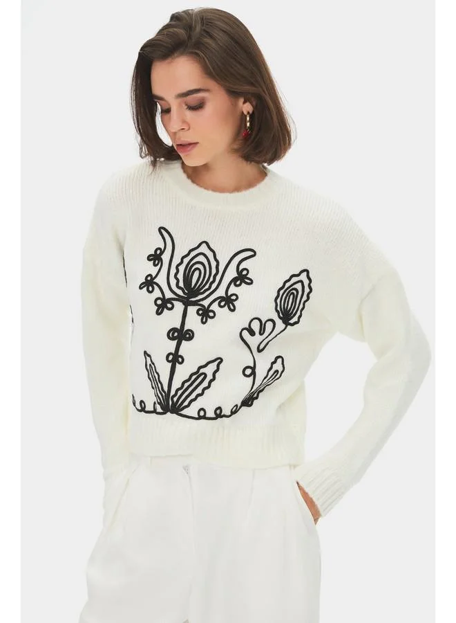 جون June Women Crew Neck Jacquard Knitwear Sweater Ecru
