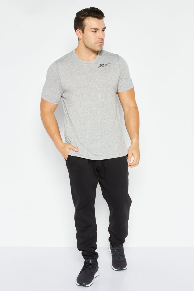 Reebok تي شيرتات تدريب قصيرة الأكمام للرجال، رياضية، رمادية - Image 3