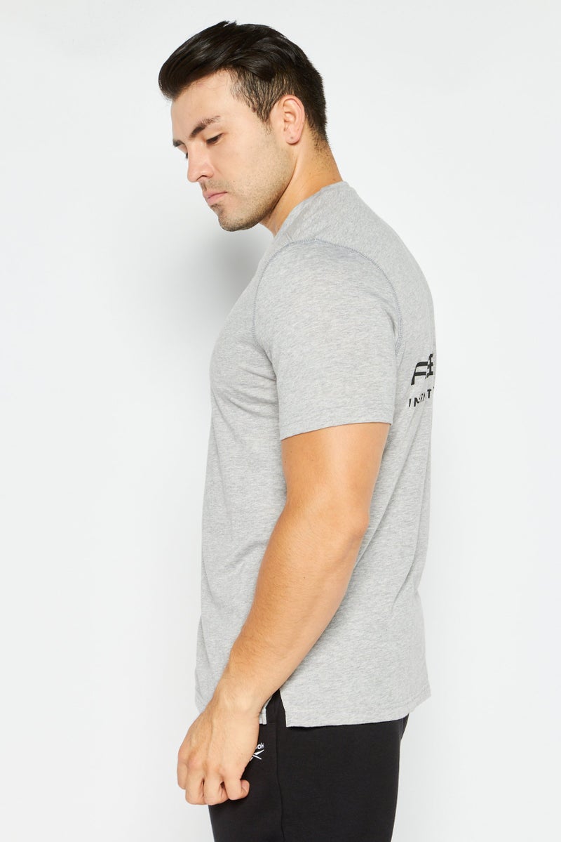 Reebok تي شيرتات تدريب قصيرة الأكمام للرجال، رياضية، رمادية - Image 4