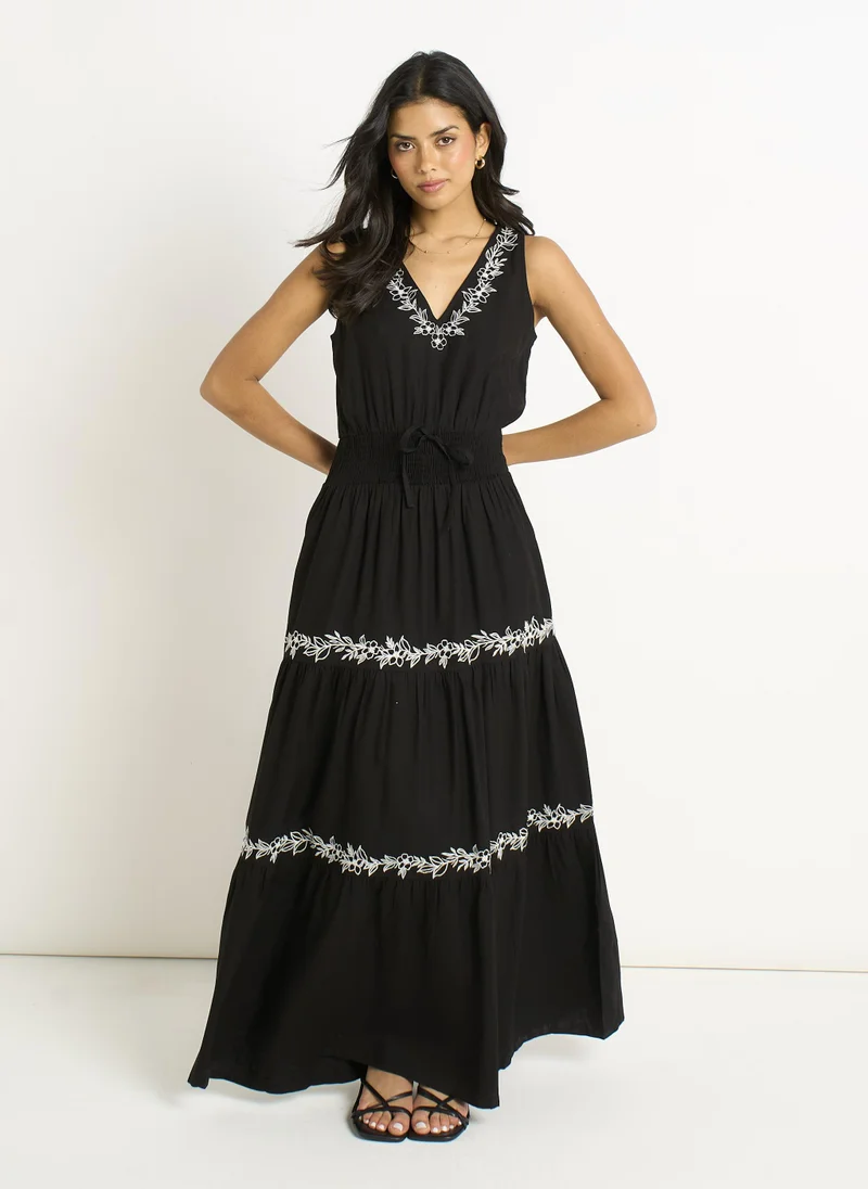 Gini London Black Floral Embroidery Tiered Maxi Dress