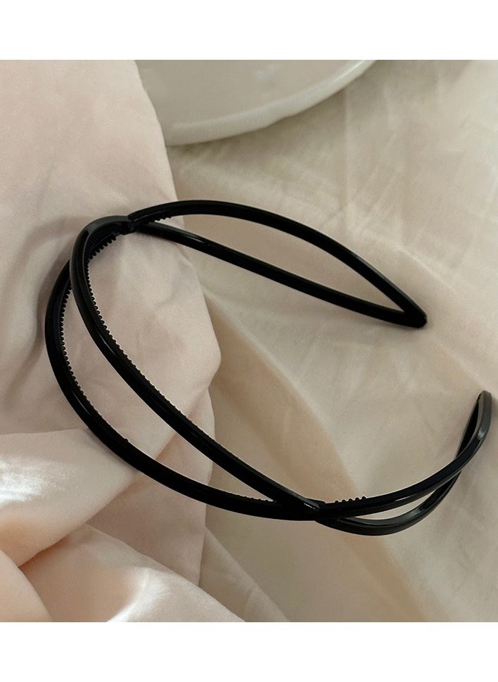Mark Fairwhale Simple Temperament With thin Edge Headband 