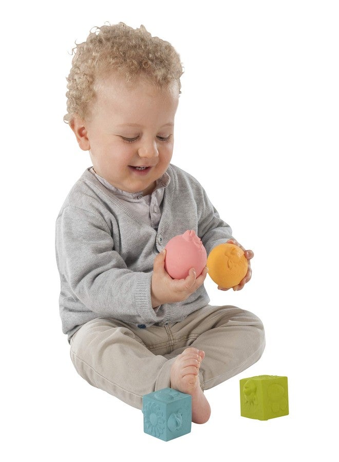 Sophie la girafe So'Pure Cubes & Balls | 4 Light & Colorful Balls | Easy to Grasp | Designed with Natural Rubber to Soothe & Awaken All 5 Senses - Image 2