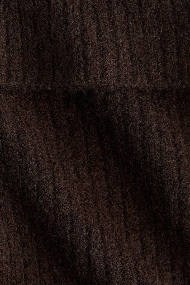 H&M Rib-knit off-the-shoulder dress