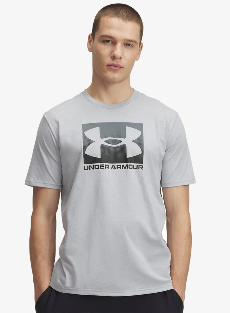 UNDER ARMOUR Boxed Sports Logo T-Shirt