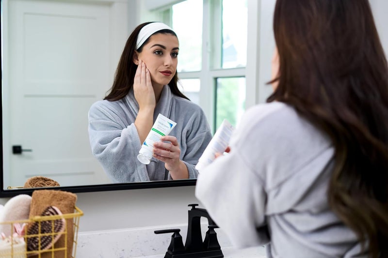 Vanicream Daily Facial Moisturizer With Ceramides and Hyaluronic Acid - Formulated Without Common Irritants for Those with Sensitive Skin, 3 fl oz (Pack of 2) - Image 3